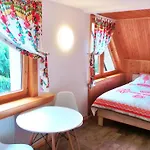 Vista & Sauna Apartman *