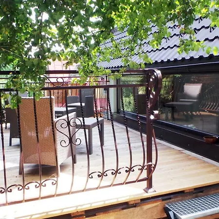 Vista & Sauna شقة زاكوباني