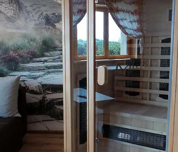 Vista & Sauna 公寓 *